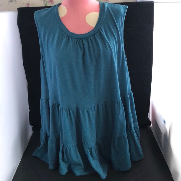 JW flowy tank top - Picture 1 of 5